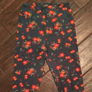 LuLaRoe Green Floral Leggings - One Size (OS)